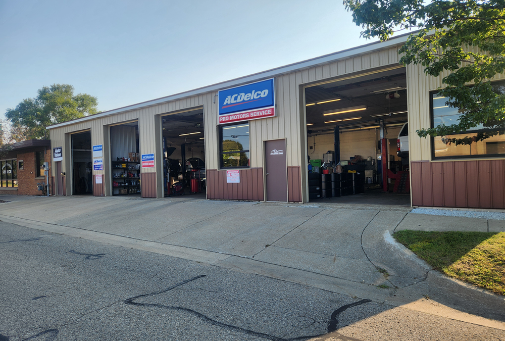 Zeeland’s Hometown Auto Shop with a Heart